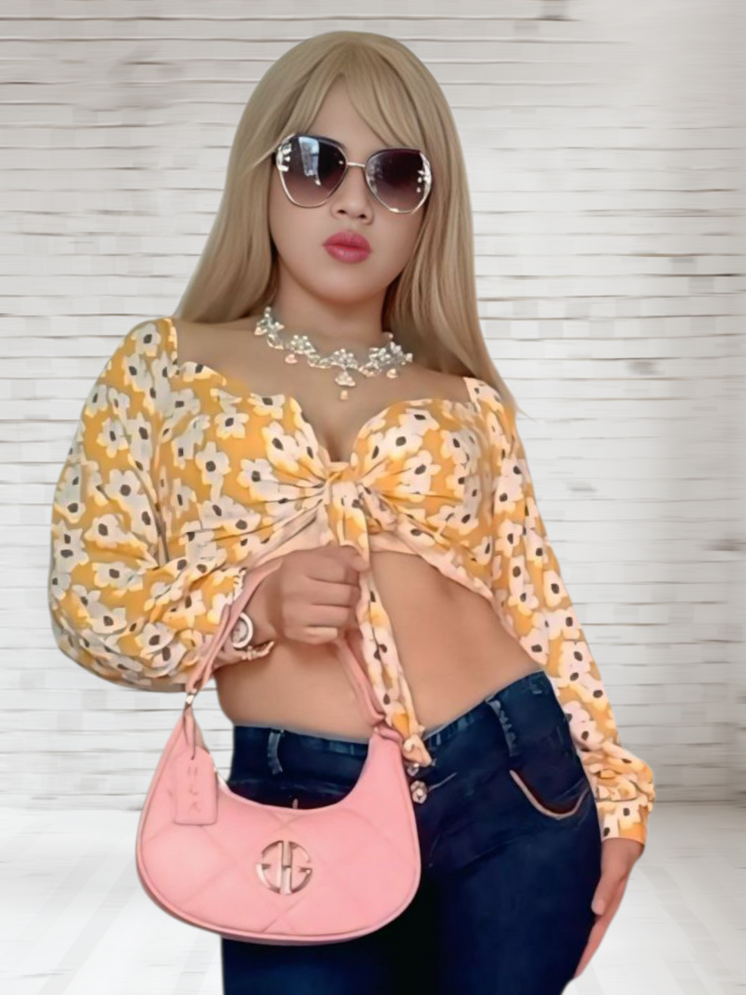 リボンタイ付きガーリーブラウス